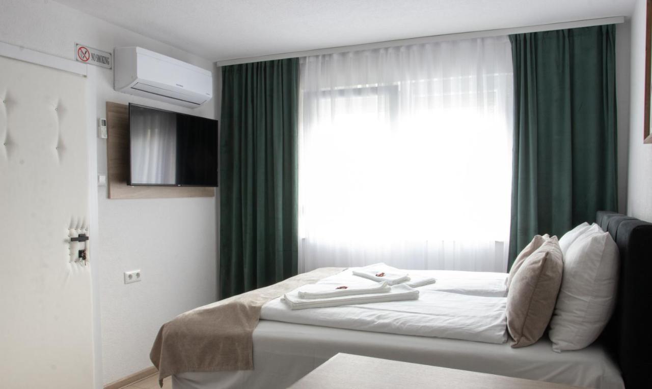 Apartments Han 2 Sarajevo Bagian luar foto