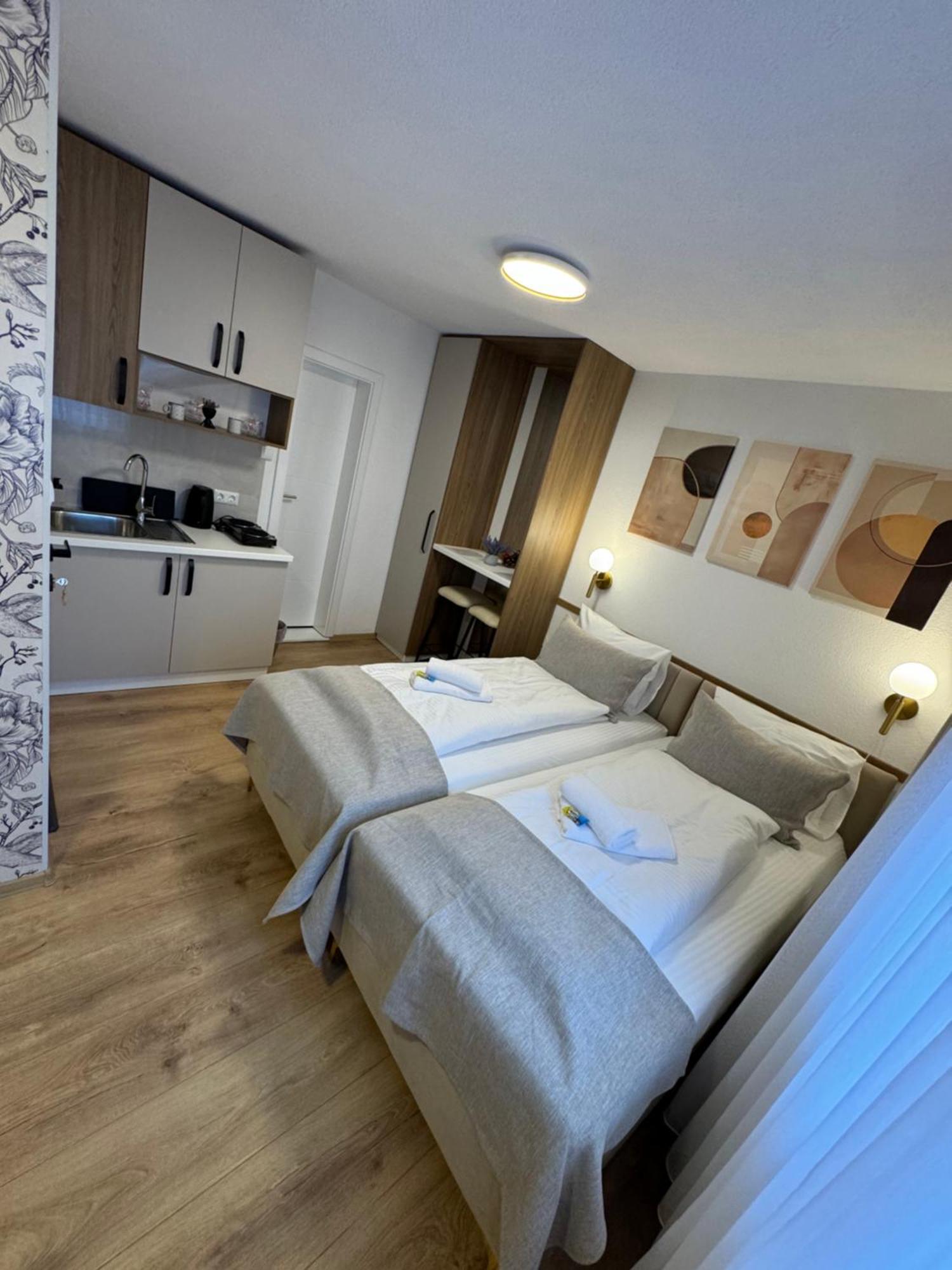 Apartments Han 2 Sarajevo Bagian luar foto