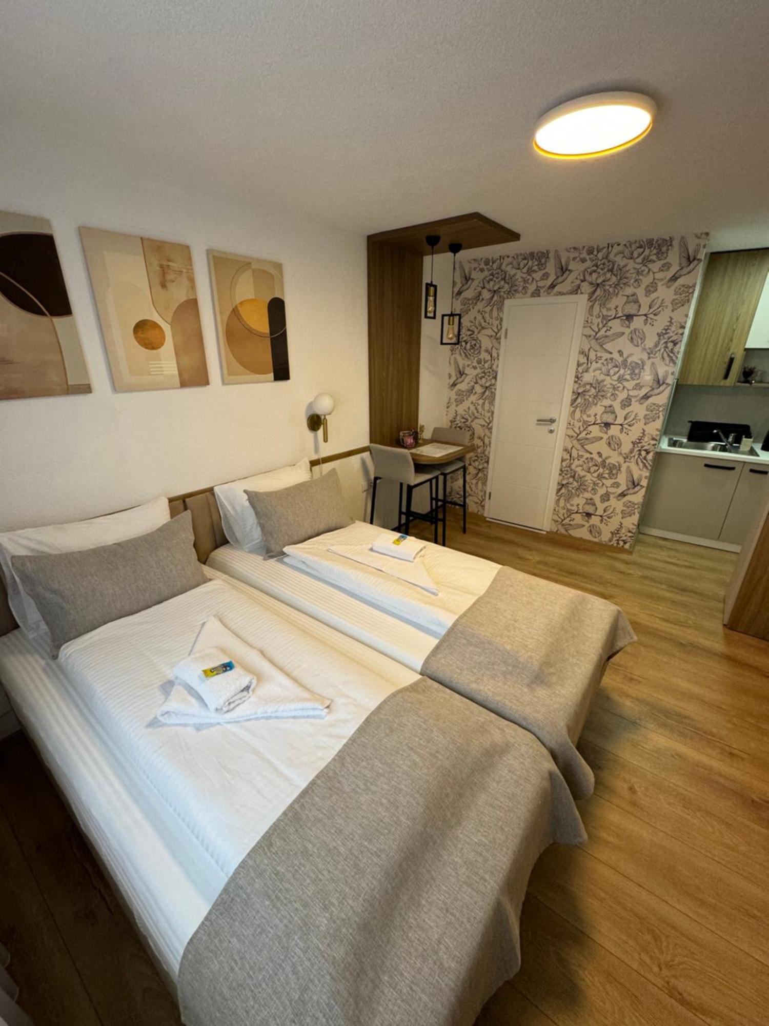 Apartments Han 2 Sarajevo Bagian luar foto